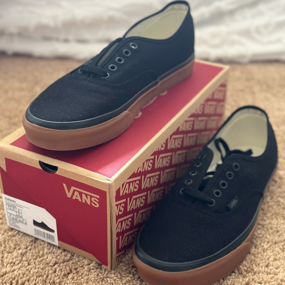 Vans 12OZ CAN AS AUTHENTIC SHOE Black/Gum